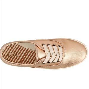 New Taos Guest Star Rose Gold Sneaker